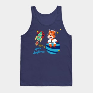 Space tiger or astronaut in a space suit with cartoon style. Tank Top